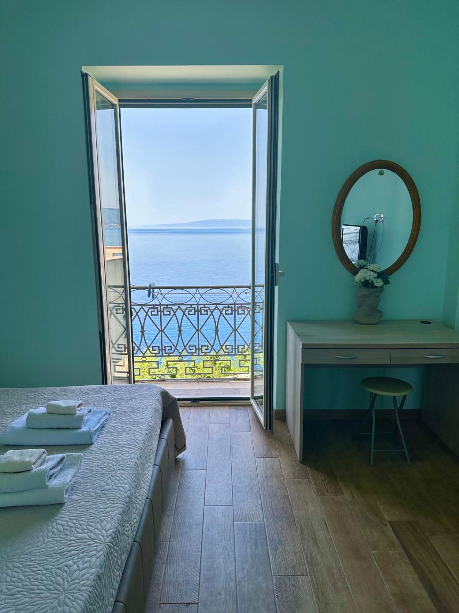 Nel Blu Dipinto Di Blu Villa Scilla Eksteriør bilde